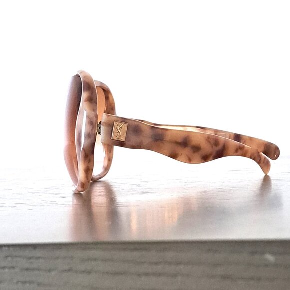 YVES SAINT LAURENT Vintage Sunglasses Large Tortoise Frames YSL Logo 80s - Picture 11 of 11